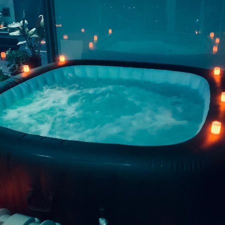 Апартаменти Luxury 9Ine Penthouse With Garden & Jacuzzi Бірмінгем Екстер'єр фото