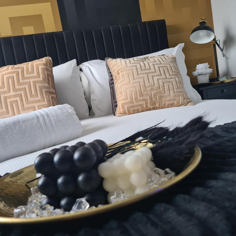 Апартаменти Luxury 9Ine Penthouse With Garden & Jacuzzi Бірмінгем Екстер'єр фото