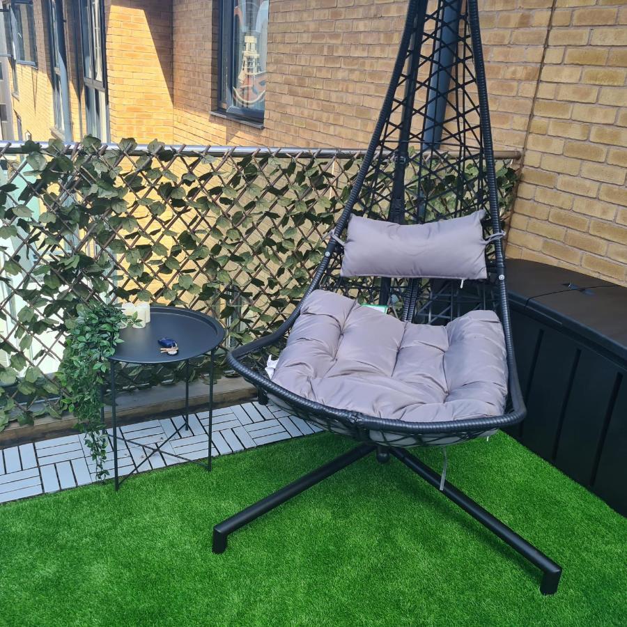 Апартаменти Luxury 9Ine Penthouse With Garden & Jacuzzi Бірмінгем Екстер'єр фото