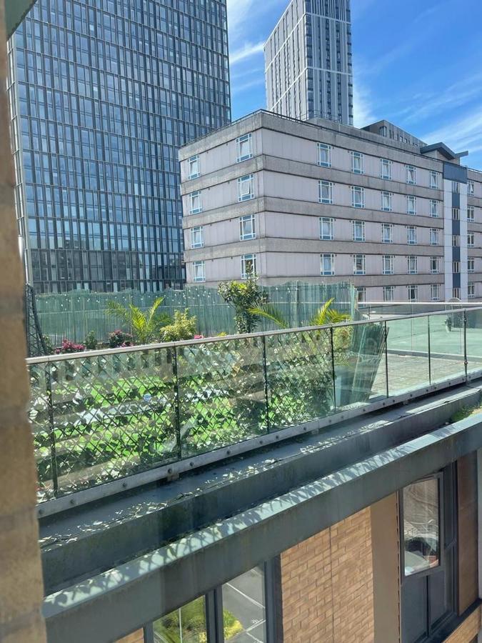 Апартаменти Luxury 9Ine Penthouse With Garden & Jacuzzi Бірмінгем Екстер'єр фото
